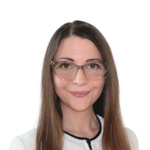 Dr. Podolyák Andrea